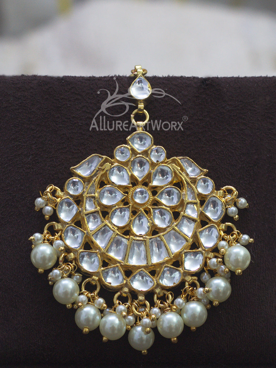 Kundan Maangtika